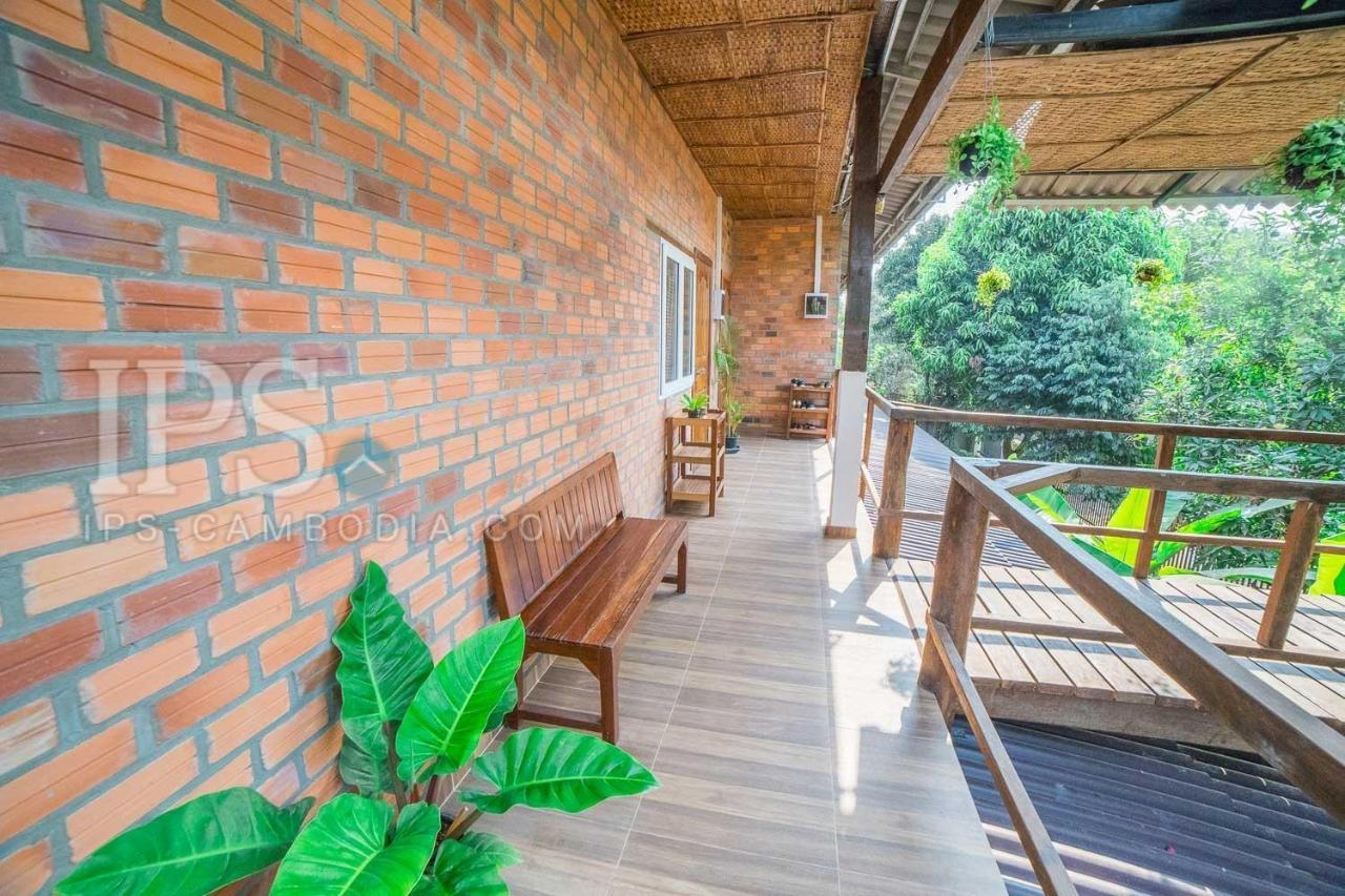 Angkor Dino Home Siem Reap Exterior foto